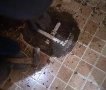 莱山卫生间漏水维修公司为您分享下卫生间渗水如何处理及注意事项